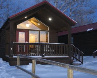 Crazy Woman Cottage #1 - Buffalo - Building