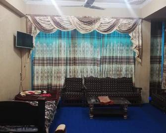 City Star Hotel - Mingaora - Habitación