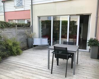 Workshop And Sea Atmosphere At Dunes Du Golf - Wimereux - Patio