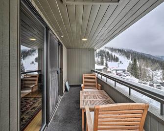 Whitefish Mountain Ski-InandOut Condo with Views! - Whitefish - Balcony