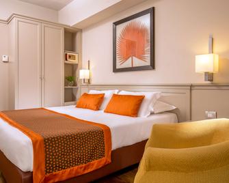 Grand Hotel Fleming - Rome - Bedroom