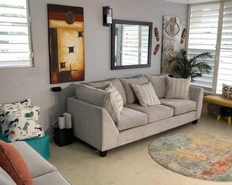 Villa Santa Juana 1 Fully Equipped 3br Home Caguas - Caguas - Sala de estar