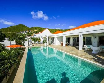 4ch - Villado Luxury Sint Marteen - Ocean View - Simpson Bay - Pool