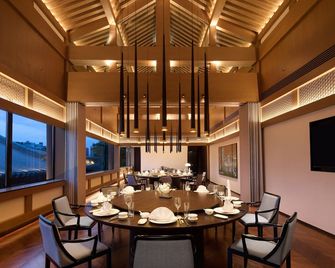 Hualuxe Hotels And Resorts XI'an Tanghua - Xi'an - Dining room