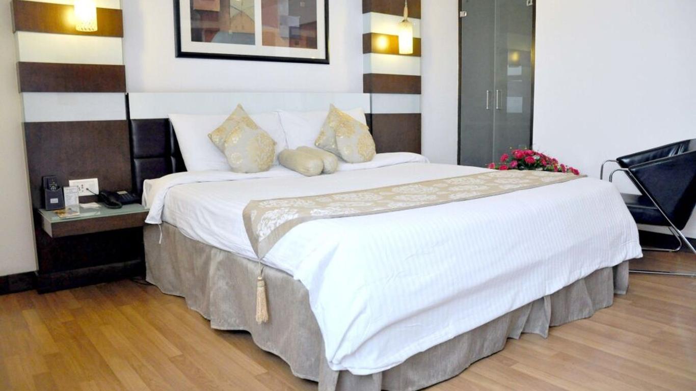 Lemon Tree Hotel, Centre Point, Jamshedpur