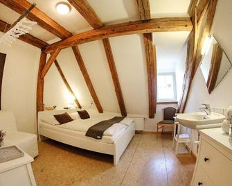 Hostel Einkorn - Schwäbisch Hall - Schlafzimmer