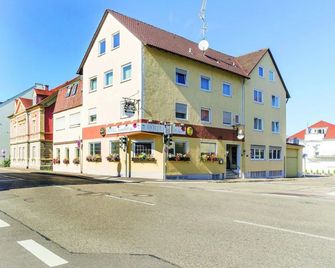 Hotel Gasthof Rose - Günzburg - Budova