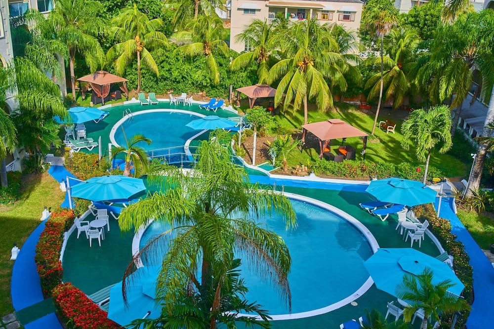 Sunbay Hotel - ברידג'טאון - בריכה