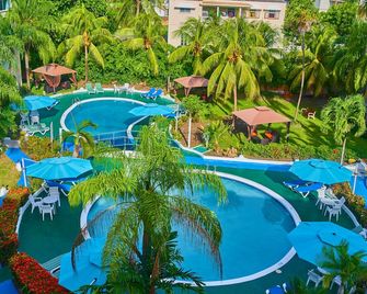 Sunbay Hotel - Bridgetown - Piscina