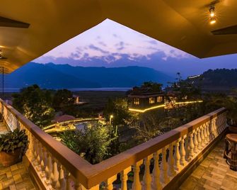 Zostel Pokhara - Pokhara - Balcón