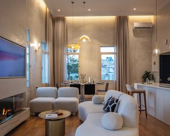 ラ・トーレ レジデンザ・インペリアーレ - ハニア - リビングルーム