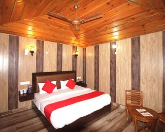 Damyanti Hotel And Resort - Bhimtal - Slaapkamer