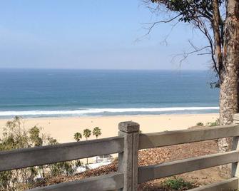 Entire Guest Suite- Prvt Entrance, Super Clean And Great Location.Walk To Beach! - Santa Monica - Plaża