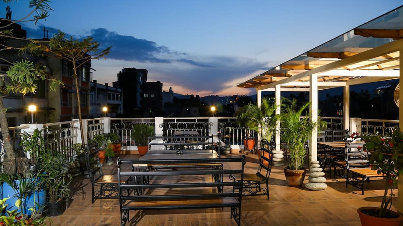 Hotel Himalayan Oasis