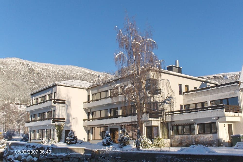 فندق إينفيك فجورد