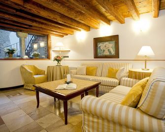 Ca' San Giorgio B&B - Venice - Living room
