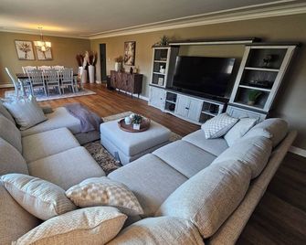 Large house close to ATV trails and casino in Christmas - Christmas - Sala de estar