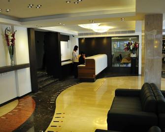 Hotel Niharika - כלכולתה - לובי