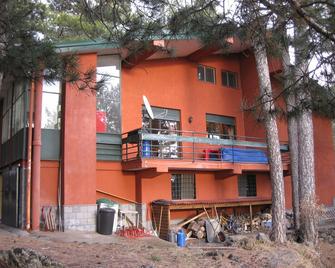 Rifugio Ariel - Ragalna - Edificio