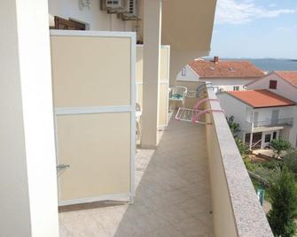 Pansion Gaspar - Biograd na Moru - Balcón