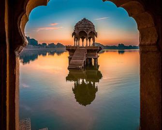Desert Valley Resort - Jaisalmer - Front desk