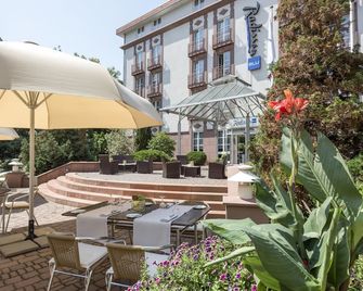 Radisson Blu Hotel, Halle-Merseburg - Merseburg - Патіо