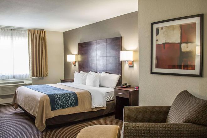 Comfort Inn Sandusky 95 1 2 6 Sandusky Hotel Deals
