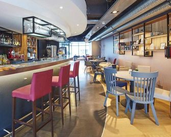 B&B HOTEL Le Havre Centre - Le Havre - Bar