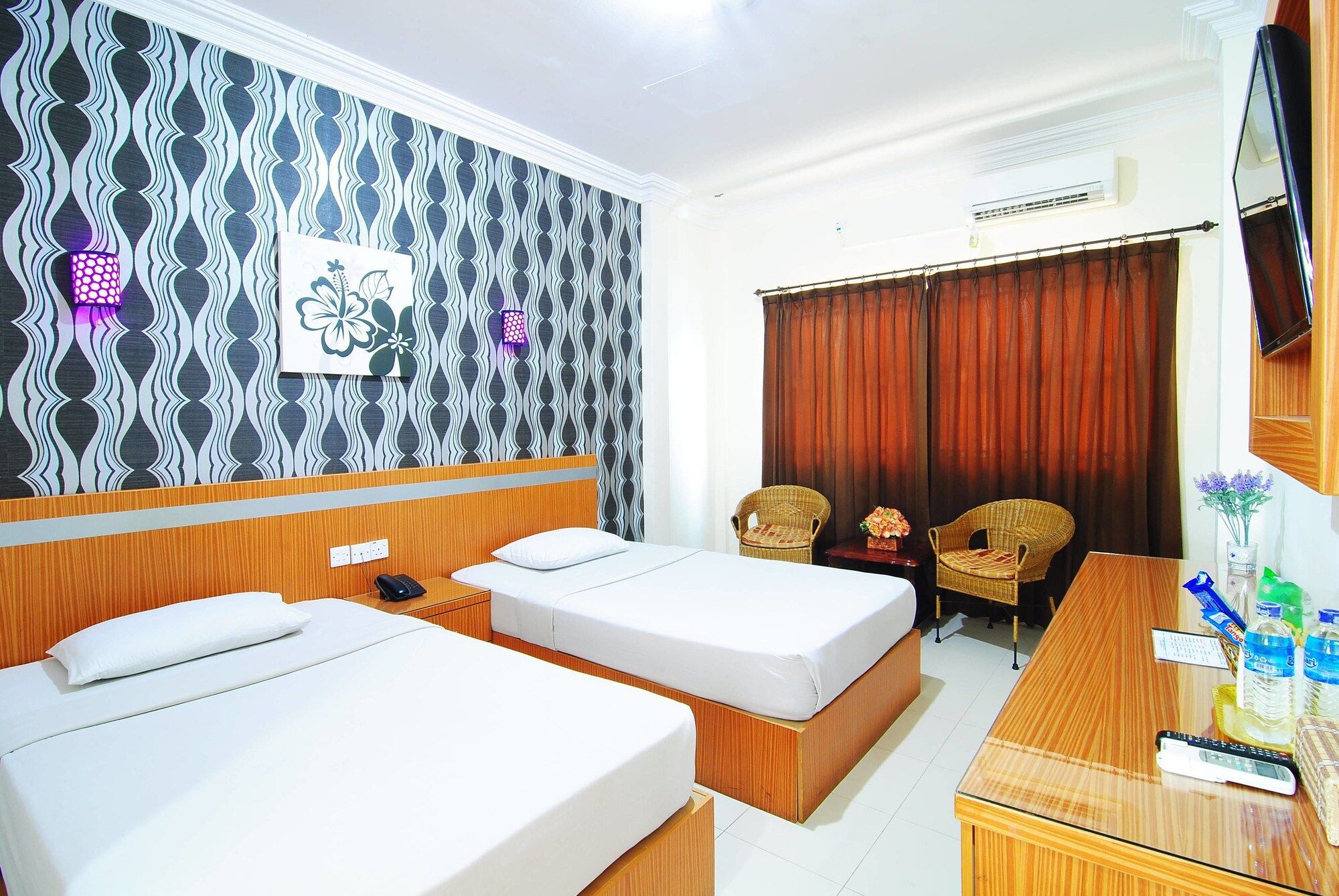 Hotel Panorama - Tanjung Pinang - Schlafzimmer