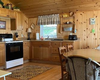 Beautiful cottage in front of the lake - Caneadea - Cocina