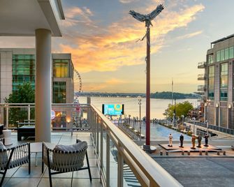 AC Hotels by Marriott National Harbor Washington, DC Area - National Harbor - Balkón