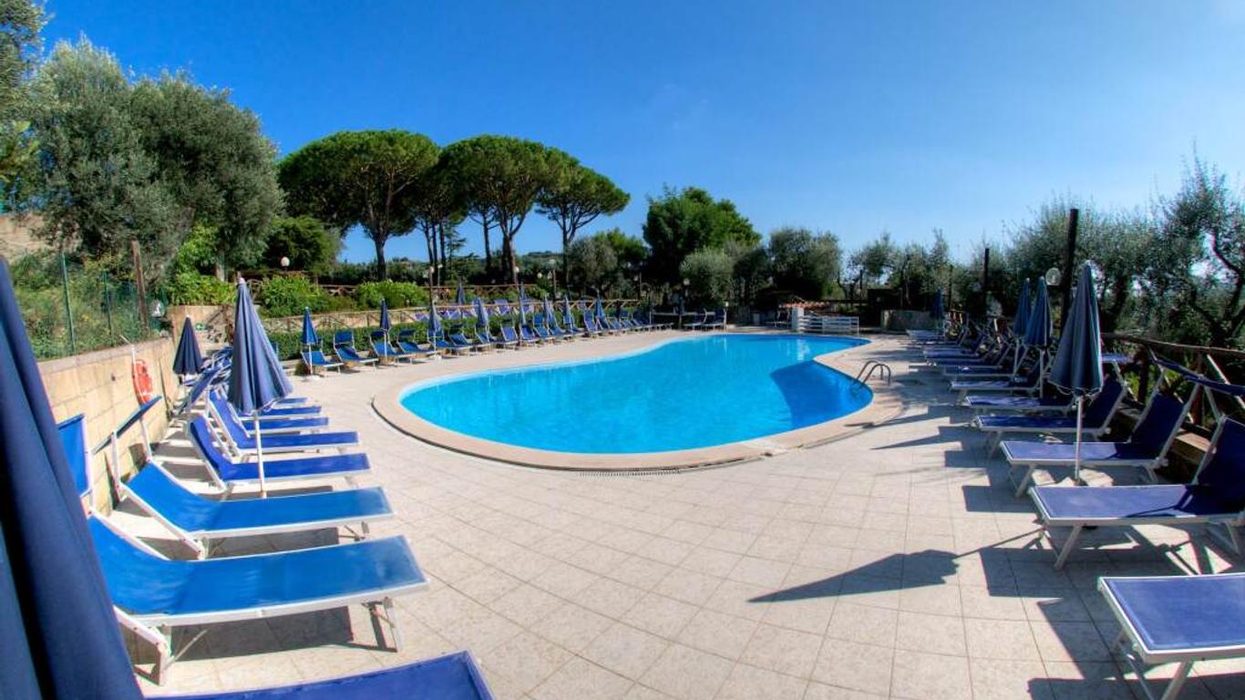 Freedom Holiday Residence