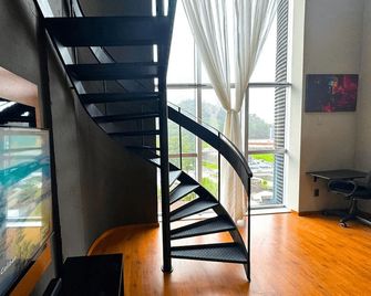601 - Saint Sebastian Flat - Jaraguá do Sul - Сходи