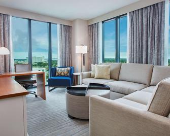 Hilton West Palm Beach - West Palm Beach - Oturma odası