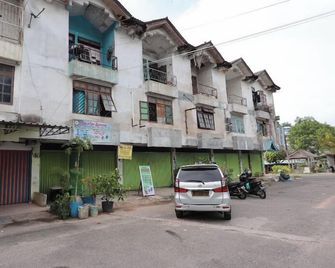 Hotel O Joyoakis 2 Homestay Syariahnearmall Nagoya Hill - Lubuk Baja - Building