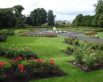 Twin Oaks Bed & Breakfast - Kilkenny