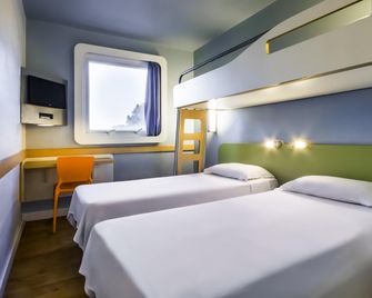 Ibis Budget Sertaozinho - Sertãozinho - Ložnice