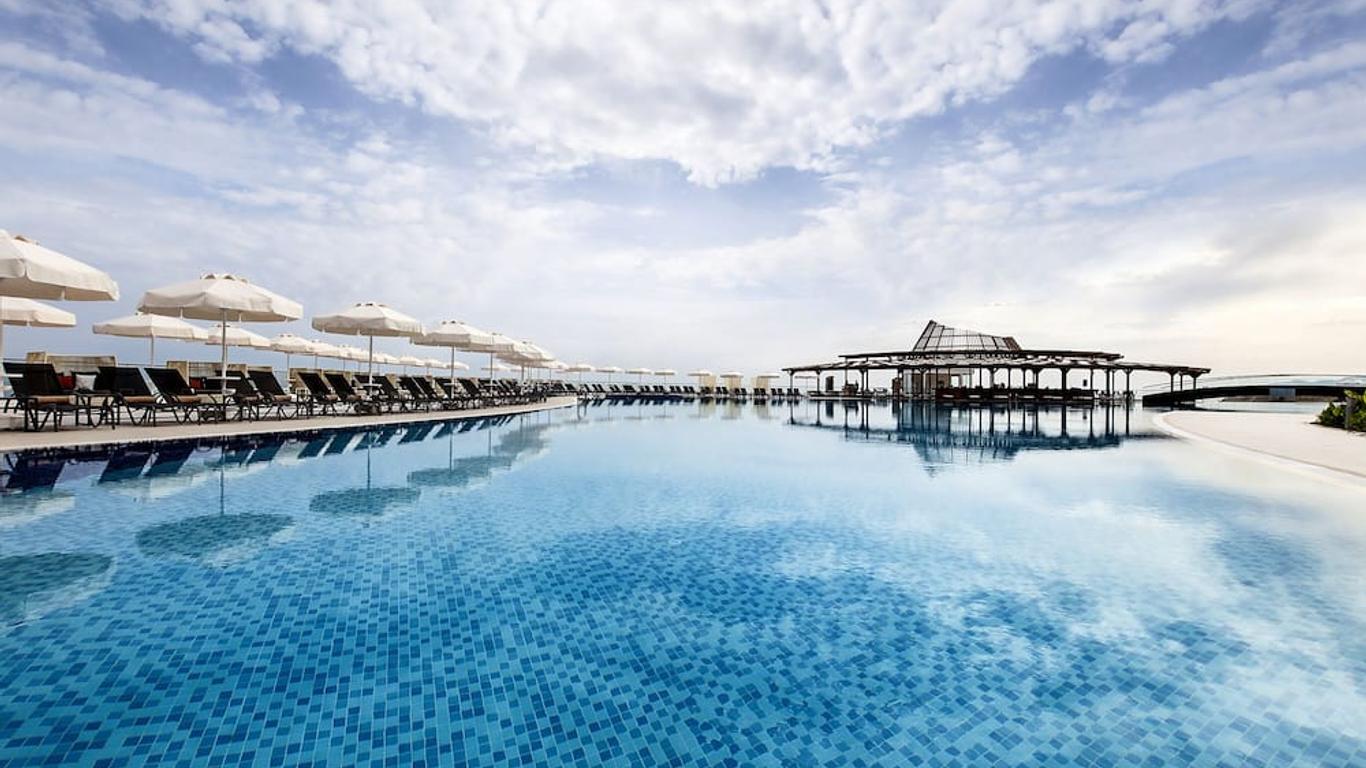 Elexus Hotel Resort & Spa & Casino