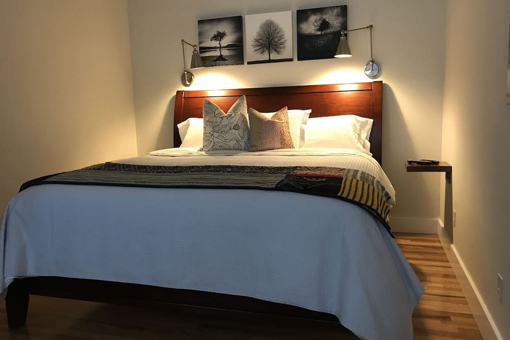 Park And Walk - Mayberry & Main - 'the Main Suite' - New Construction - Mount Airy - Schlafzimmer