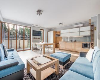 Apartamenty Sun & Snow Baltic Park Stegna - Sztutowo - Pokój dzienny