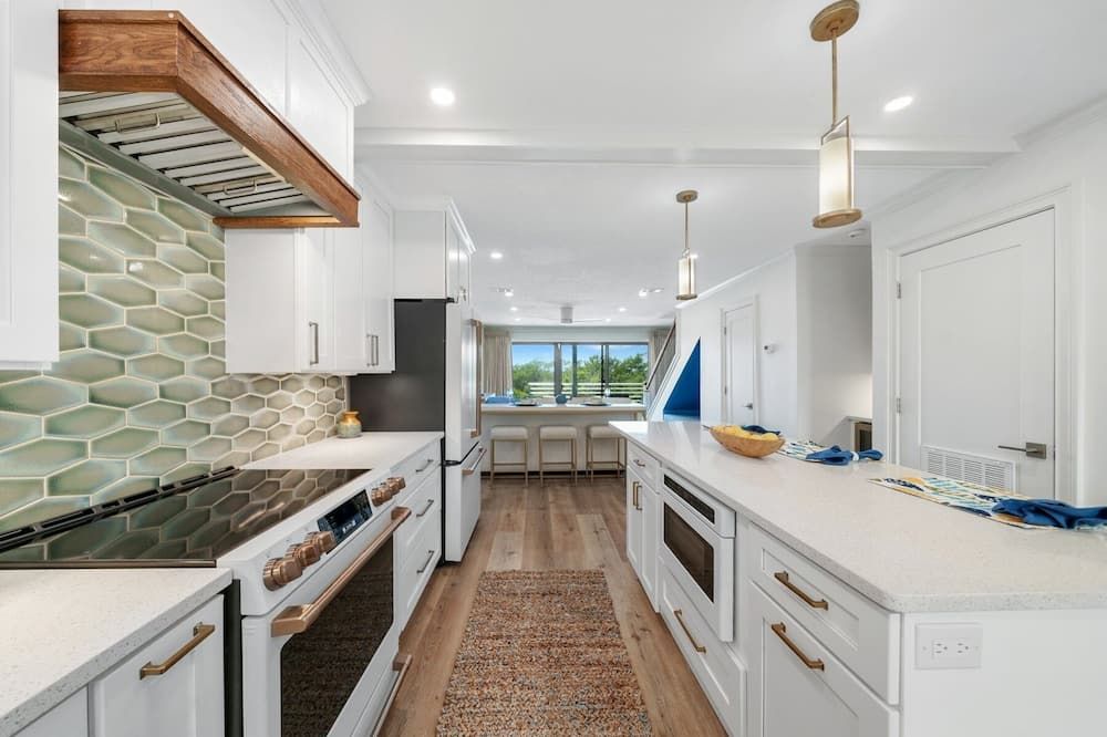 30a Hideaway 2 Bedroom Townhouse by RedAwning - Rosemary Beach - Cocina