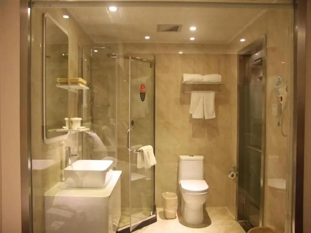 جرين تري إن هيفاي ساوث هاي سبيد رايلواي ستيشن باوهي أفينيو باوهي ديستريكت جافرنمينت هوتل - خفى - حمام