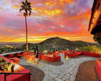 Hilton Phoenix Tapatio Cliffs Resort - Phoenix - Balcó