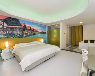 Unic Hotel - Kota Kinabalu - Bedroom