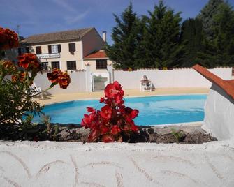 Domaine de la gare M - anciennement Logis de La Garenne - Mortagne-sur-Gironde