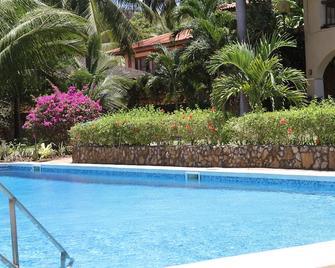 Swahili Villa - Malindi - Pool