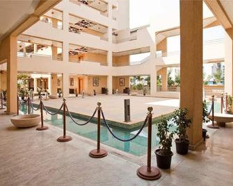 St Laurn The Spiritual Resort - Shirdi - Lobby