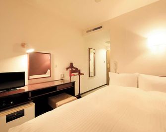 Centurion Hotel Hamamatsu - Hamamatsu - Habitación