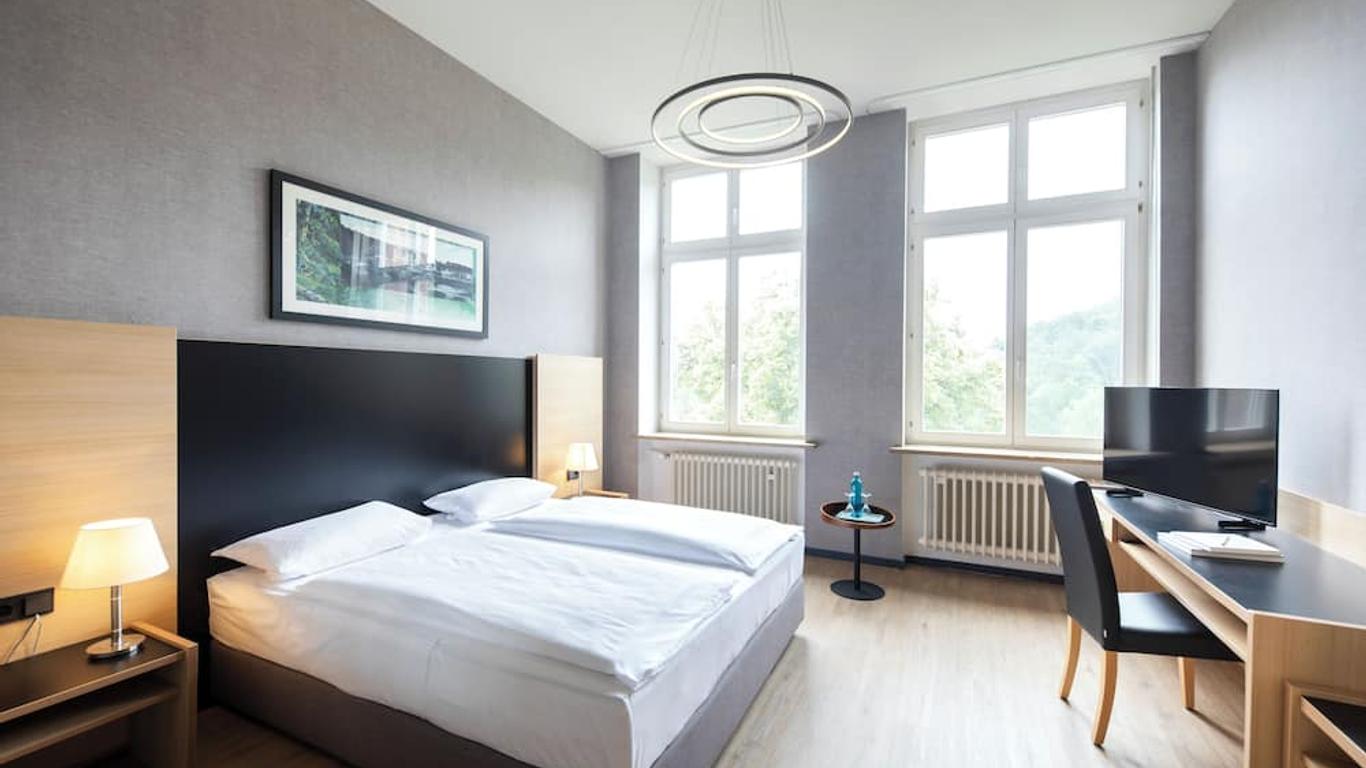 Roomingtons Hotel Franziskushöhe Lohr