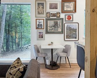 Coal Ridge Cabin - WV Retreat with Family History - Summersville - Dining room